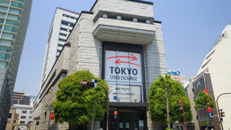 「上場審査の修羅場」をくぐり抜けた社会保険労務士～審査部・監査役・顧問、3つの視点でIPOを成功に導く～